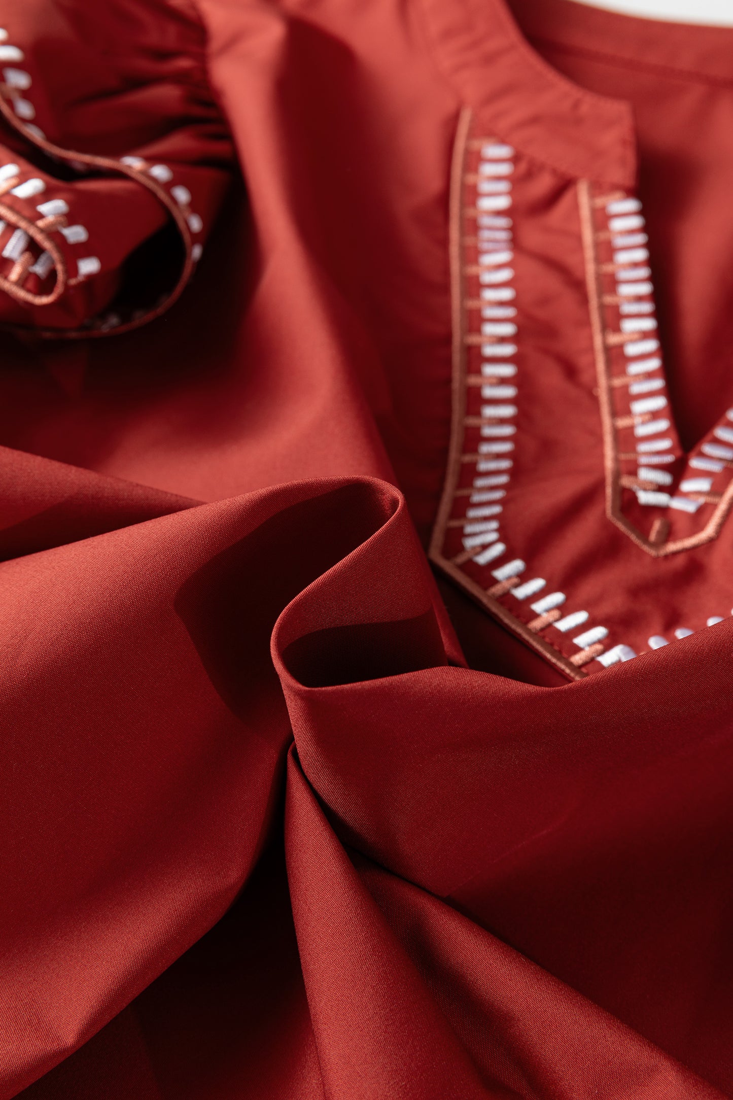 Clay Contrast Trim Flutter Sleeve V Neck Blouse