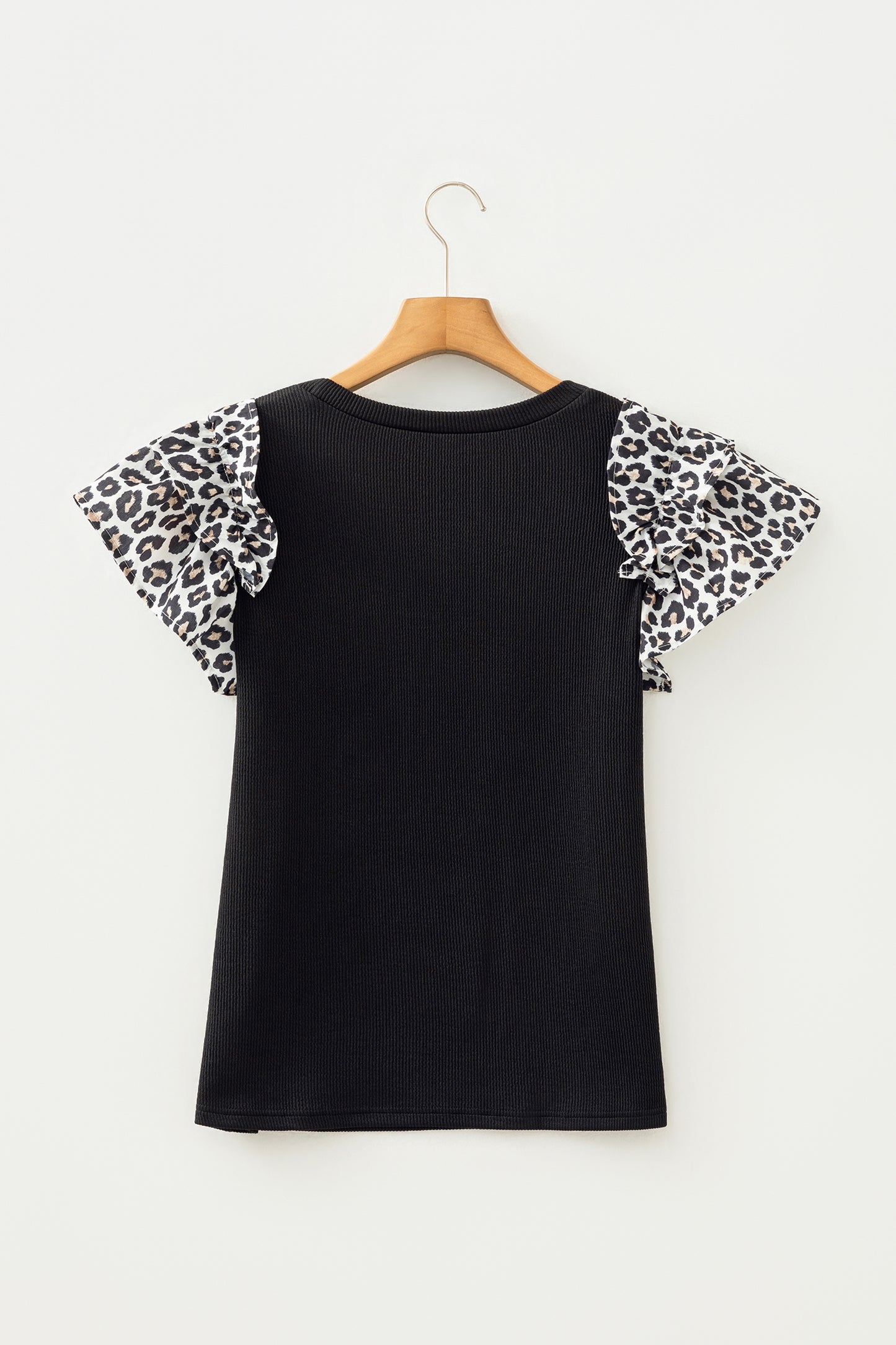 Black Contrast Leopard Ruffled Short Sleeve Ribbed Knit Top
