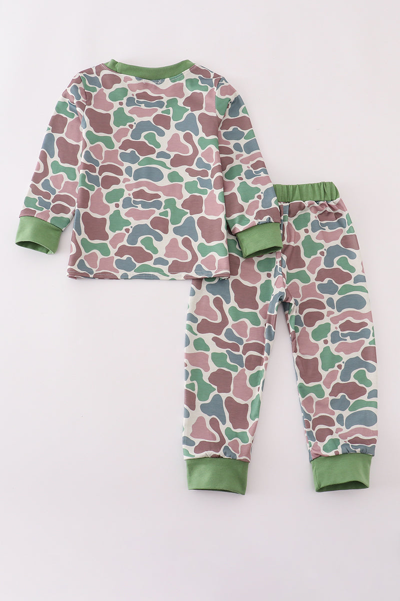 Camouflage print pants set