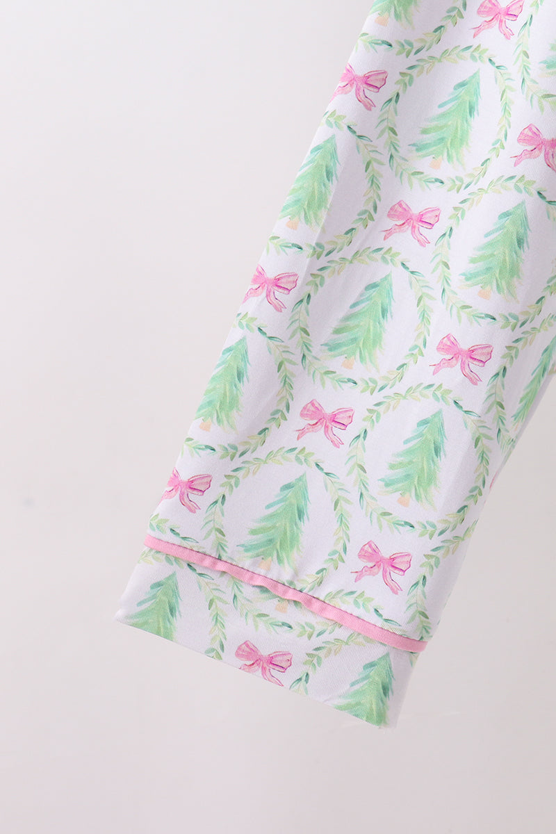 Green christmas tree mom pajama set